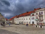 Kazimierz Dolny: Przewodnik po Perle Renesansu i Mieście Artystów